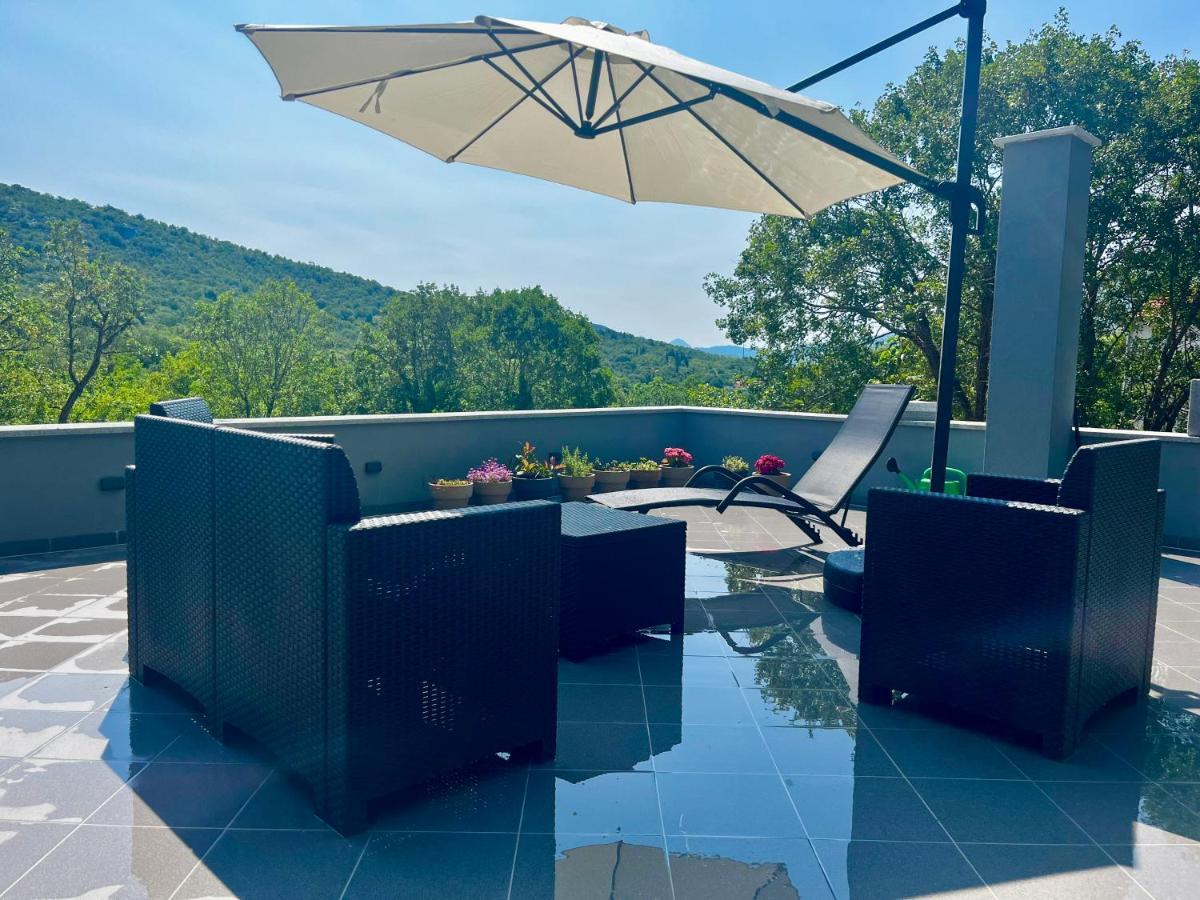 Luxury Villa Andrea Vrzika In Forest Near The Sea Zagvozd Eksteriør bilde