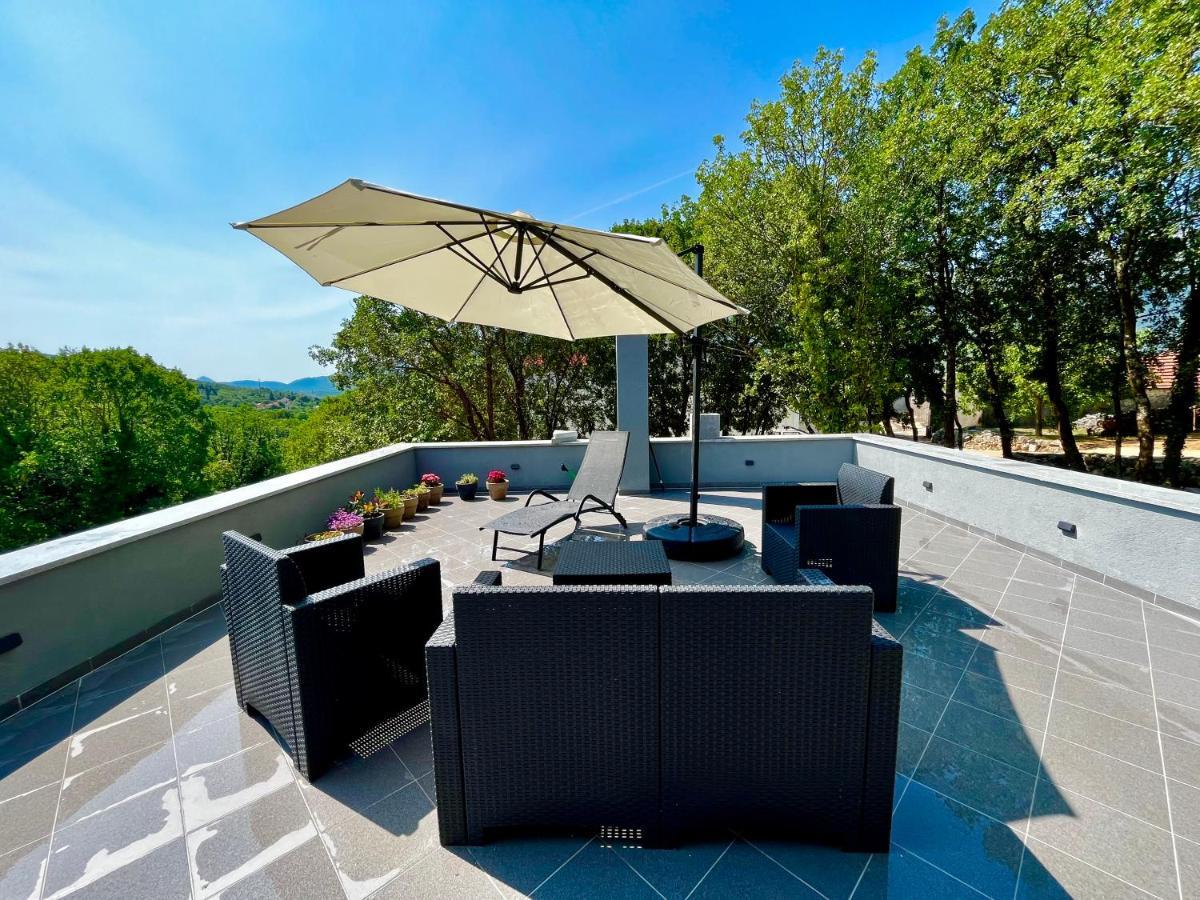 Luxury Villa Andrea Vrzika In Forest Near The Sea Zagvozd Eksteriør bilde